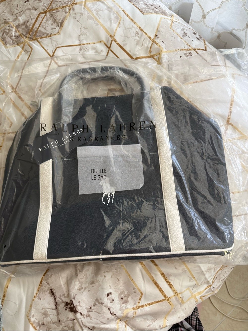 Ralph Lauren Navy and Cream Polo Logo Men’s Duffle Bag - Picture 2 of 4